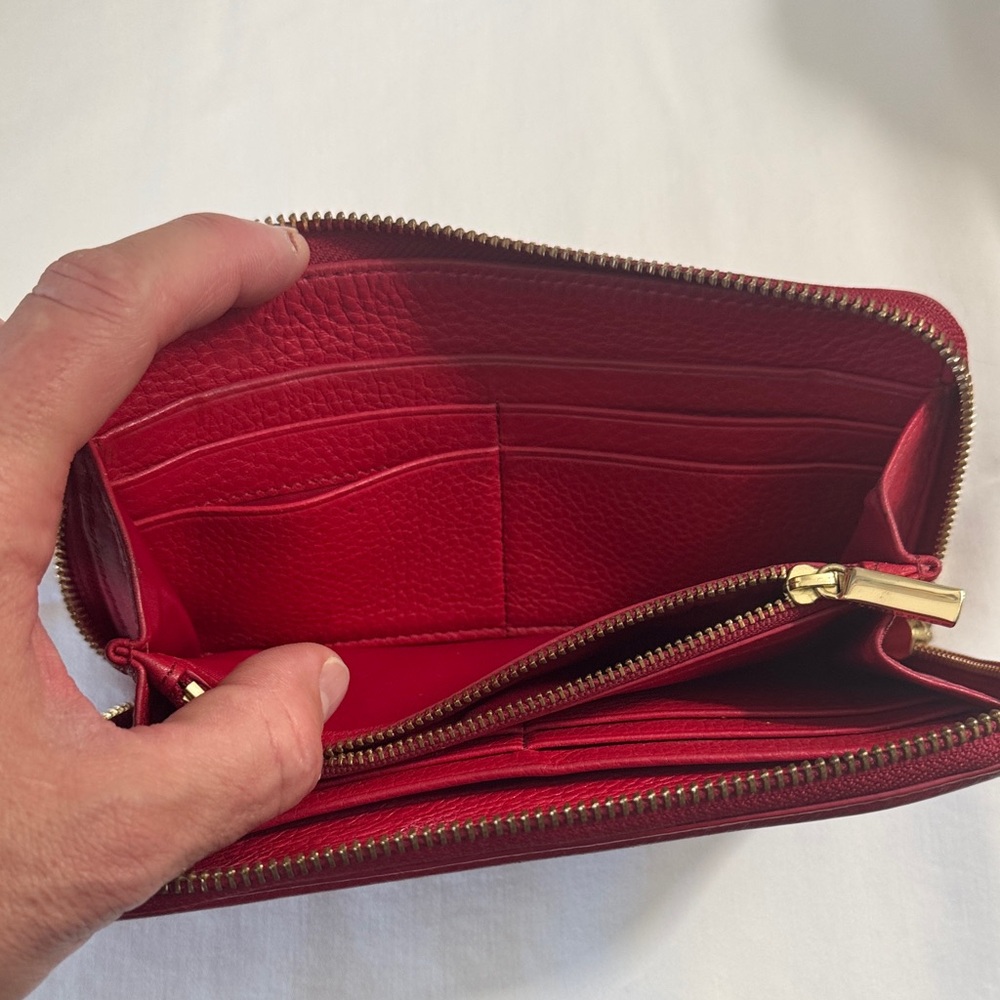 Tory Burch Cherry Red Leather Card Holder - Picture 5 of 8